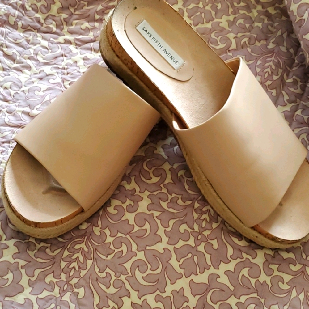 Tan/beige sandals